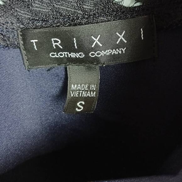 TRIXXI Womens S Dark Blue‎ Floral Dress Fit & Flare Laced Back Scalloped V-Neck - Picture 8 of 9